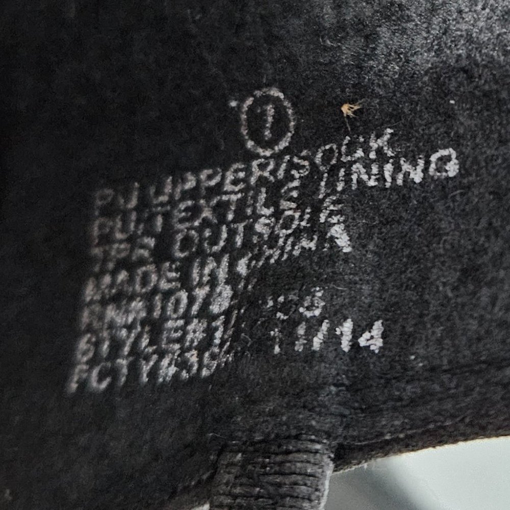 Justice Black Sequin Sandals - Picture 11 of 11